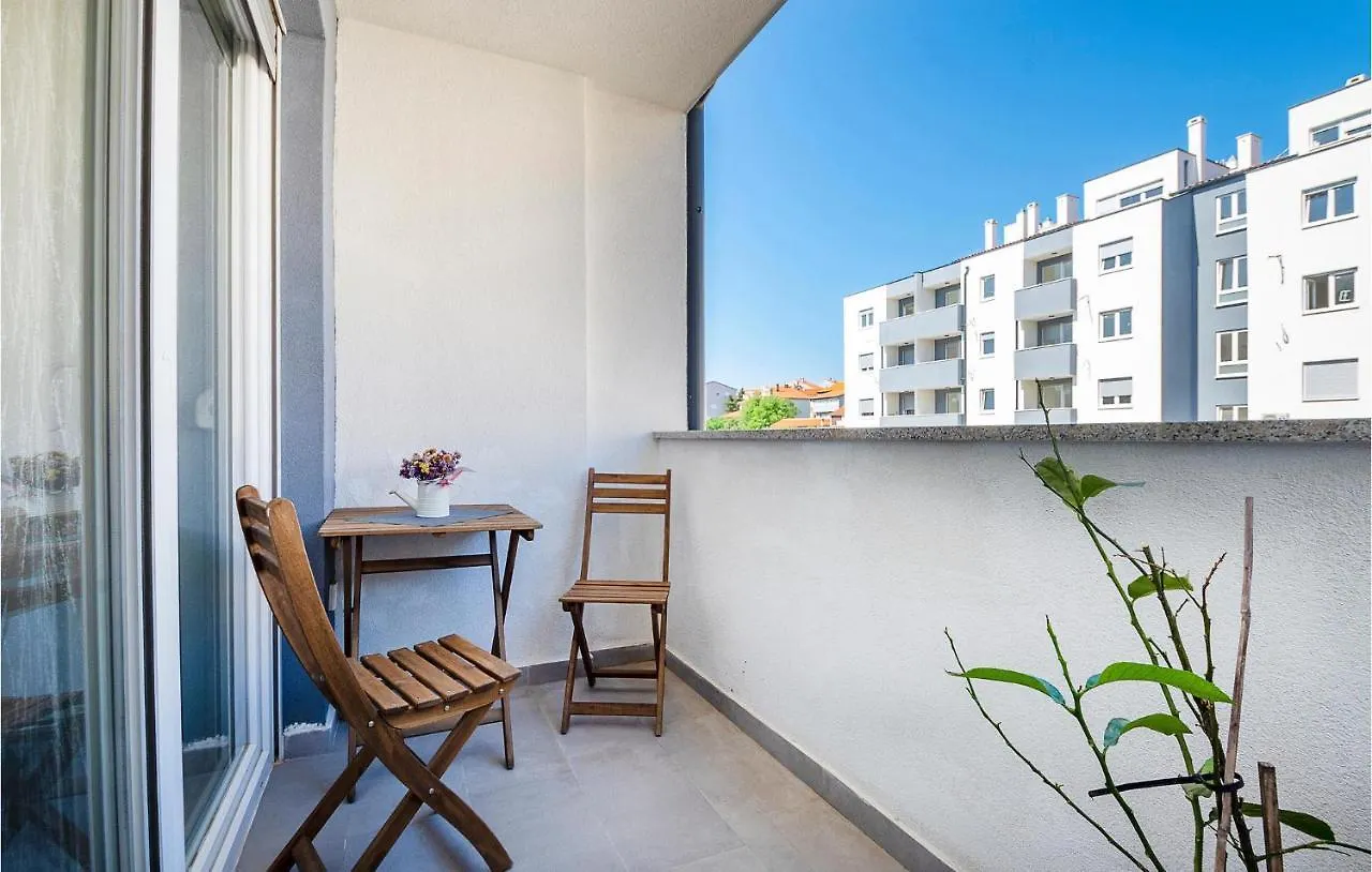 Beautiful Apartment In Pula With Wifi And 1 Bedrooms