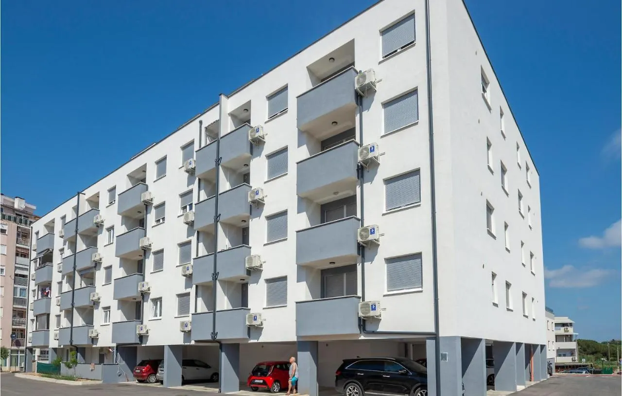 Beautiful Apartment In Pula With Wifi And 1 Bedrooms