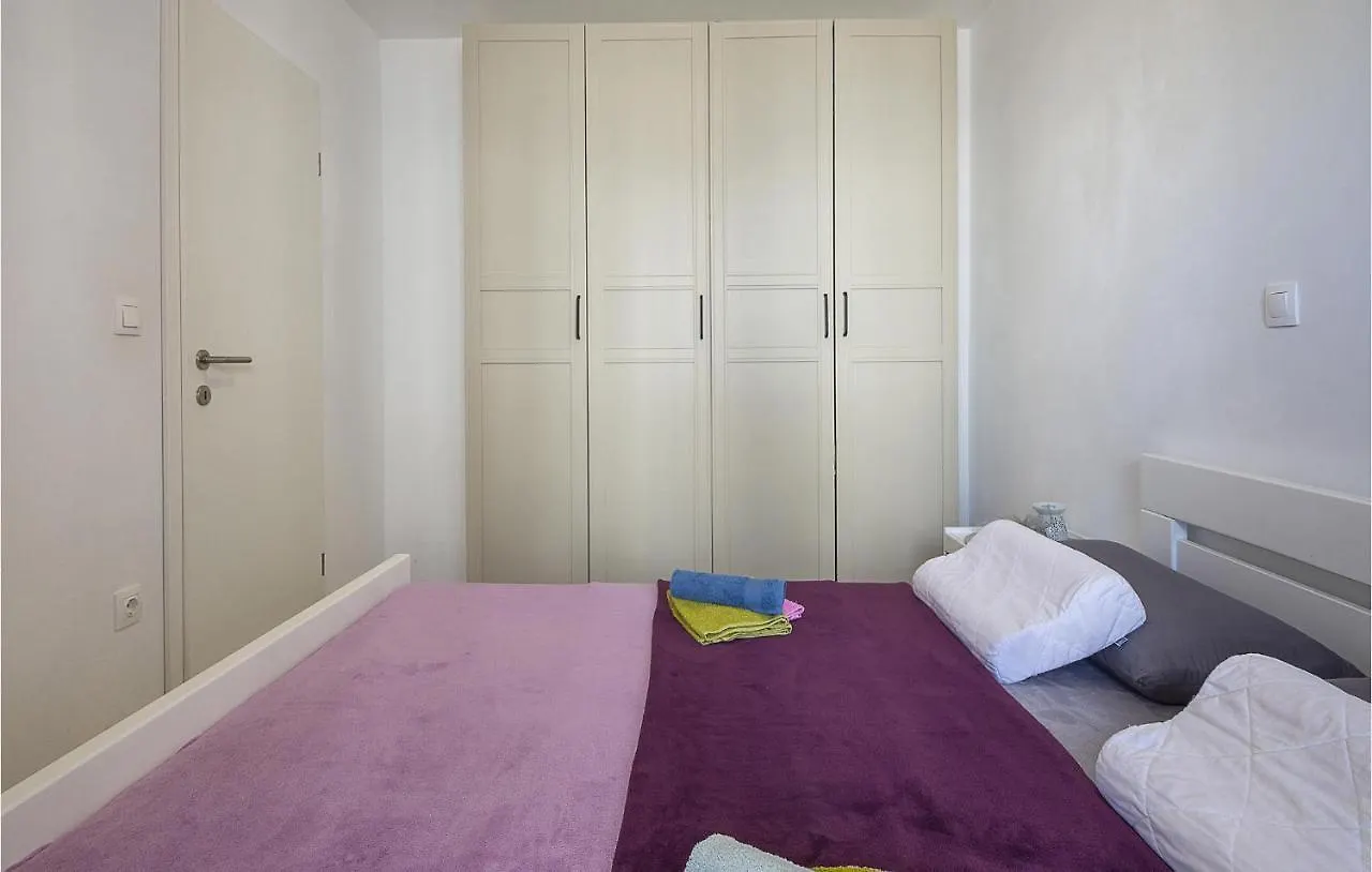 Beautiful Apartment In Pula With Wifi And 1 Bedrooms